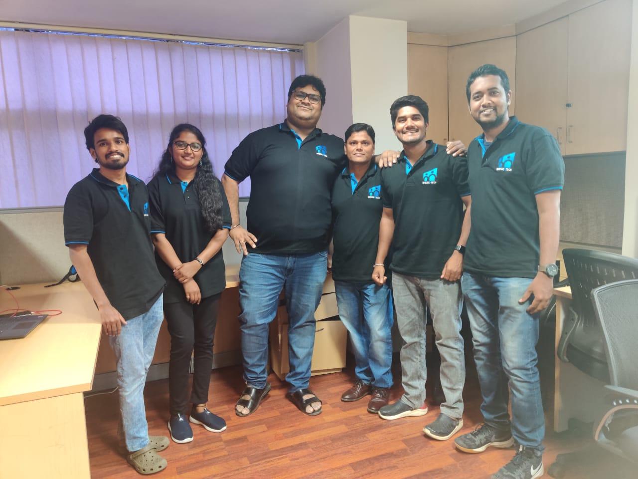 WhatsApp Image 2025-11-03 at 17.24.02