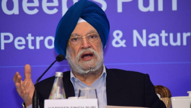 India’s Oil Minister visits Qatar for Urgent Talks on LNG Supply Disruptions