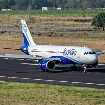 IndiGo Faces Major Operational Disruptions, Offers Refunds and Free Rescheduling