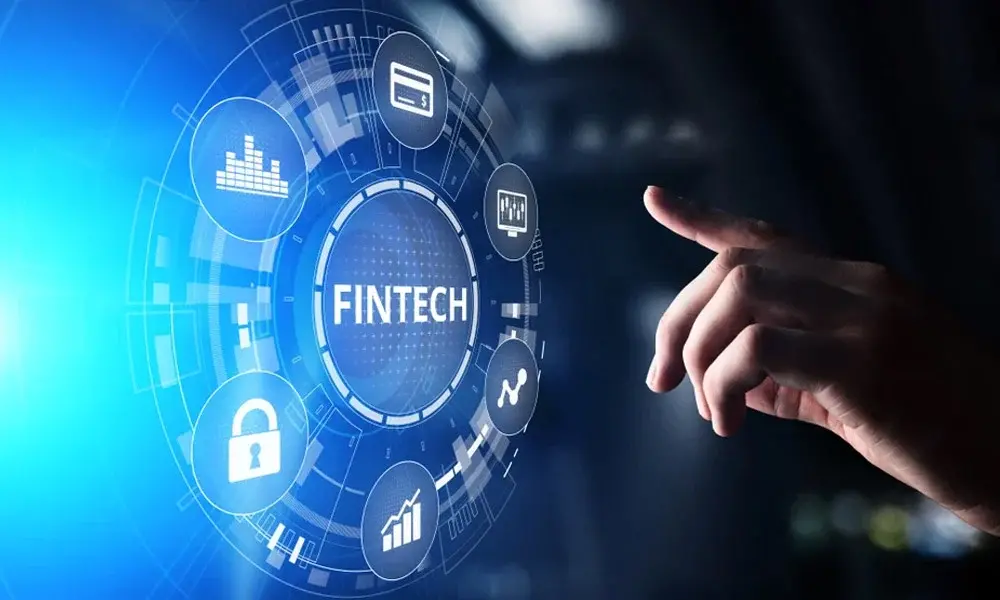 Financial Services Secretary: Fintechs Must Innovate While Ensuring Compliance with Regulations